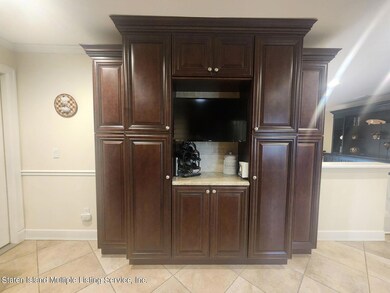 218 Montreal Ave, Staten Island, NY 10306 - photo 7
