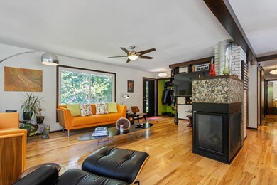 15095 James St, Holland-46