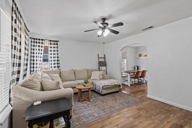 116 N Merrimac St, Weatherford, TX 76086 - photo 4