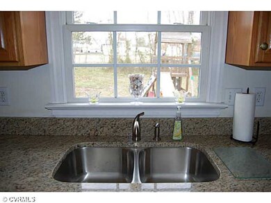 Kitchen - New under mount kitchen sink!