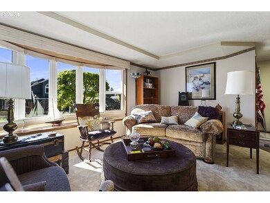 150 NE Greenway Dr, Gresham, OR 97030 - photo 7