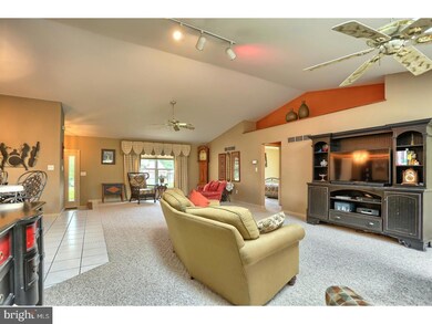 1104 Riverview Dr, Reading, PA 19605 - photo 6