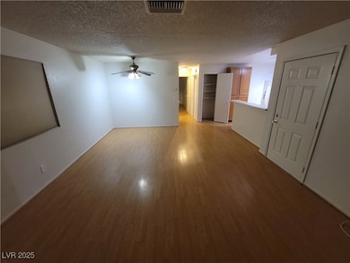 2200 Highpointe Dr unit 201, Laughlin, NV 89029 - photo 6