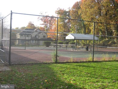 6350 Red Cedar Place unit 313, Baltimore, MD 21209 - photo 6