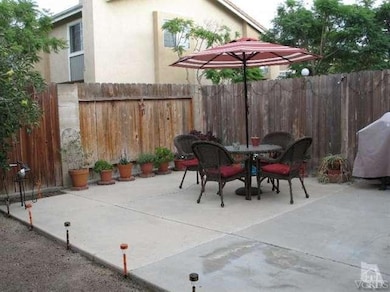 5252 Barrymore Dr, Oxnard, CA 93033 - photo 3