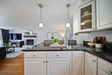 33 Pinecrest Ln, Durham, NH 03824 - photo 6