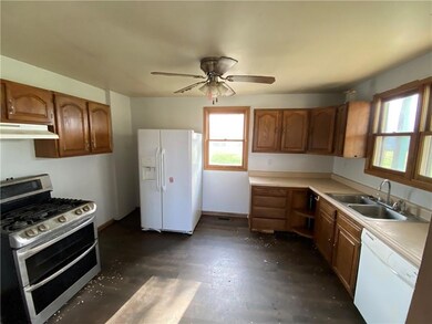 3088 N Alaska Rd, Cloverdale, IN 46120 - photo 3