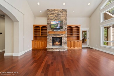 Gas fireplace W/built-ins
