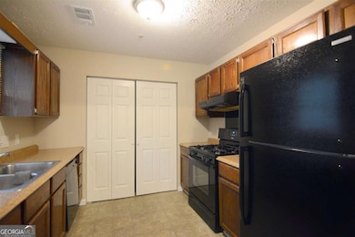 294 E Burns Ct SW unit D, Marietta, GA 30008 - photo 5