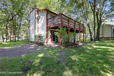 15 Pointe St, Mount Pocono, PA 18344 - photo 2