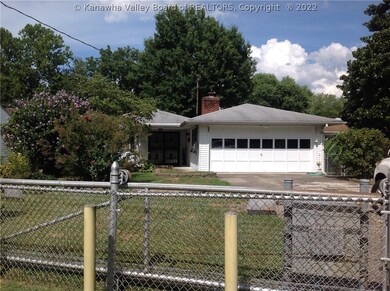 2703 Edwards Cir, Dunbar, WV 25064 - photo 4