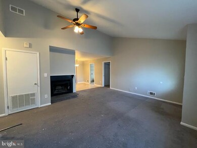 10 Bass Ct, Newark, DE 19713 - photo 6