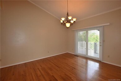 114 Knollway Ct, Asheville, NC 28806 - photo 6