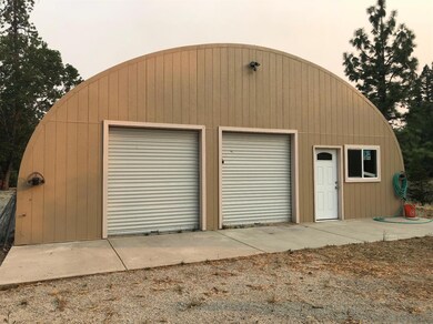 1077 Barker Dr, Merlin, OR 97532 - photo 7