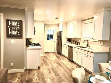 5817 Oliva Ave, Lakewood, CA 90712 - photo 7