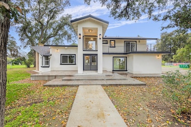 02 - Front of Property