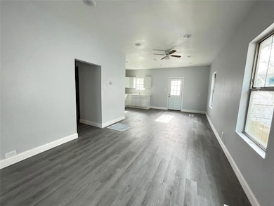 110 W Murray St, Denison, TX 75021 - photo 3