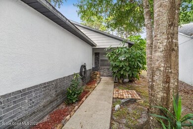 02_3102WinchesterDr_300_FrontView