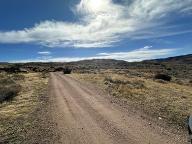 0 Vic Ranchero Rd Blackber unit 25001553, Palmdale, CA 93550 - photo 2