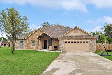 342 W Huffman St, Krum, TX 76249 - photo 3
