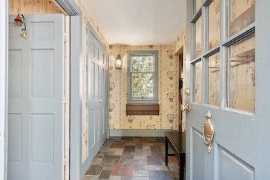 17 Maple St, Sterling, MA 01564 - photo 7