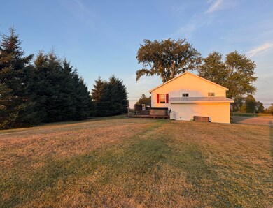 9 Main St, Corinth, ME 04427 - photo 6