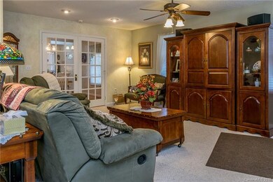 47 Sherry Ln, Leicester, NC 28748 - photo 4