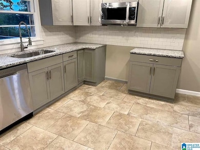 2520 5th St NE, Center Point, AL 35215 - photo 3