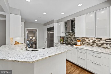 9472 Turnberry Dr, Potomac, MD 20854 - photo 6