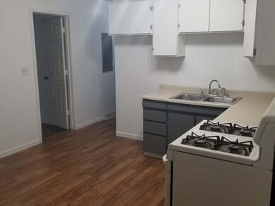 2210 Jethro Ave, Zion, IL 60099 - photo 3