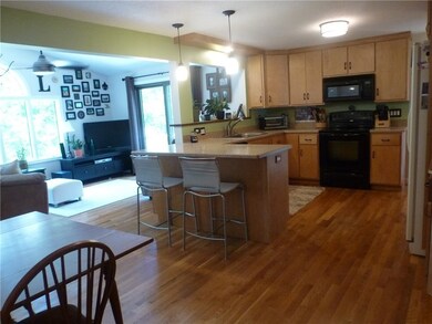 450 Tarklin Rd, Mapleville, RI 02839 - photo 7