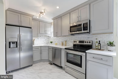 614 Nova Ave, Capitol Heights, MD 20743 - photo 5