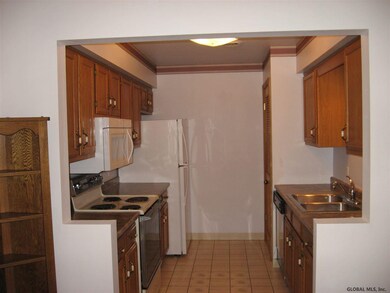 222 Unit #12 South Ten Broeck St, Scotia, NY 12302 - photo 6