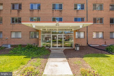 The Carolyn Condominiums unit 410, Silver Spring, MD 20910 - photo 6