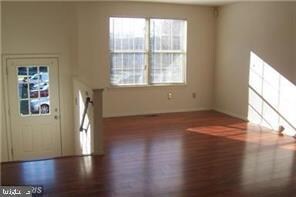 7417 Courtland Cir, Manassas, VA 20111 - photo 2