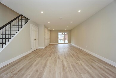 25 Cypress Loop unit 196, Staten Island, NY 10309 - photo 5