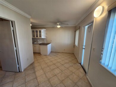2213 Lincoln St unit 14, Hollywood, FL 33020 - photo 5