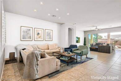 GREAT SITTING AREA OR SPACE FOR A POOL TABLE