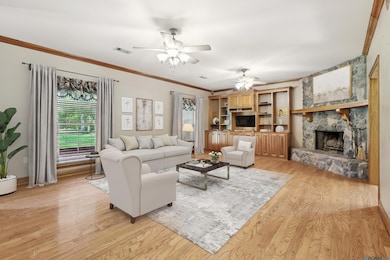 15115 Peairs Rd, Pride, LA 70770 - photo 3