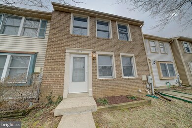 9318 Cross Timbers Ct, Laurel, MD 20723 - photo 2