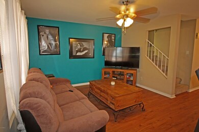 5 Living Room