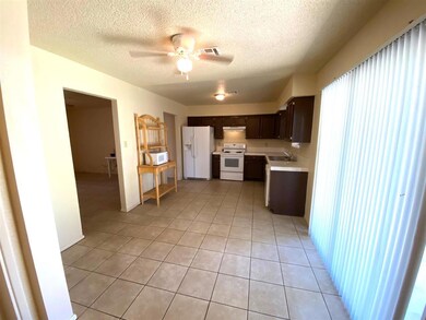 2049 S 46th Way, Yuma, AZ 85364 - photo 3