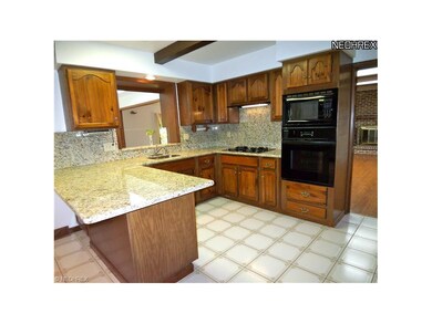 Great kitchen with granite countertops