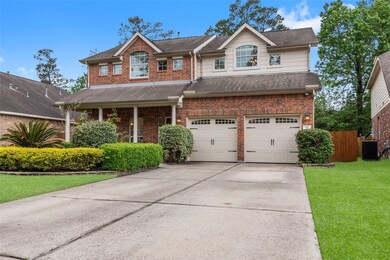 82 W Spindle Tree Cir, Spring, TX 77382 - photo 2