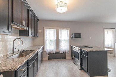 30 Armstrong St, West Springfield, MA 01089 - photo 3