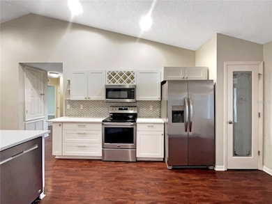 13 Buffalo View Ln, Palm Coast, FL 32137 - photo 2