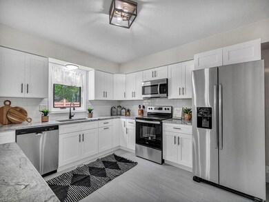 824 Maplewood Ave, Sheffield Lake, OH 44054 - photo 2