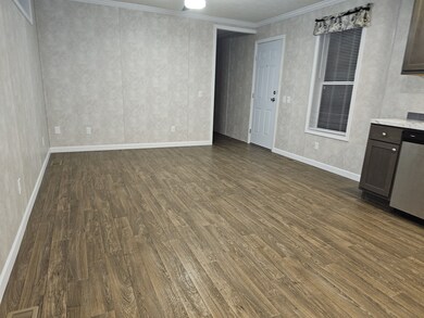 855 W Jefferson St unit 141, Grand Ledge, MI 48837 - photo 3