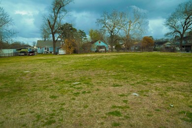 2416 E Crosstimbers St, Houston, TX 77093 - photo 5