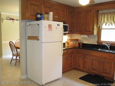 6 Kitchen